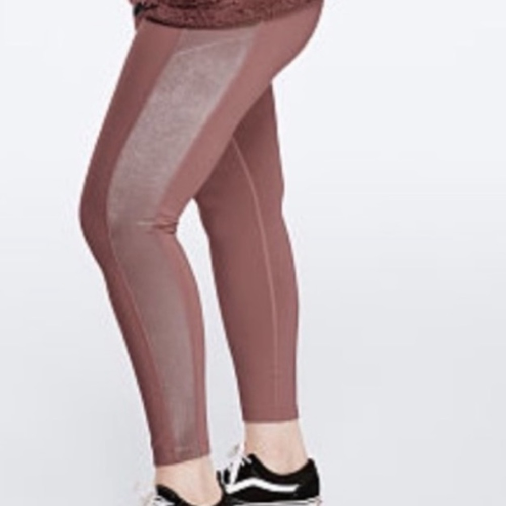 VSPINK 💗L/S Logo Campus Tee(M)Oatmeal & VSPINK💗Cozy Fleece Leggings(M)Cocoa-SET! - Picture 15 of 15